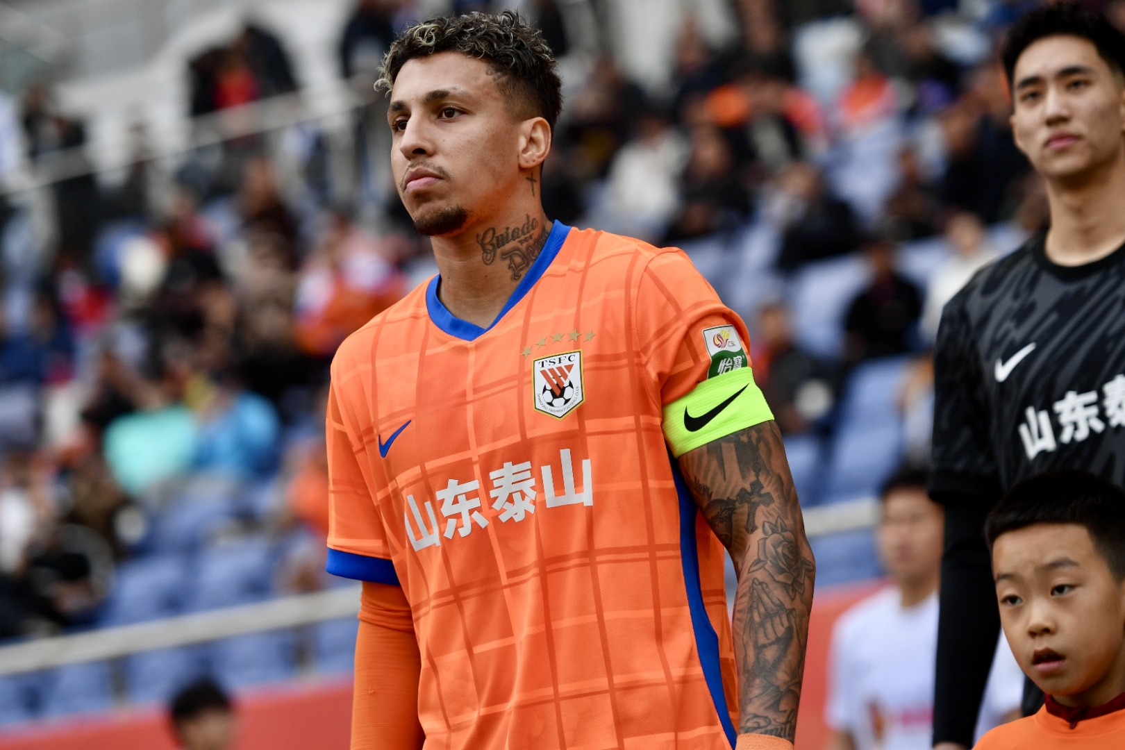 中超赛程吃紧，比利亚雷亚尔集结日官宣签约，管理层满意，团队化学反应显著