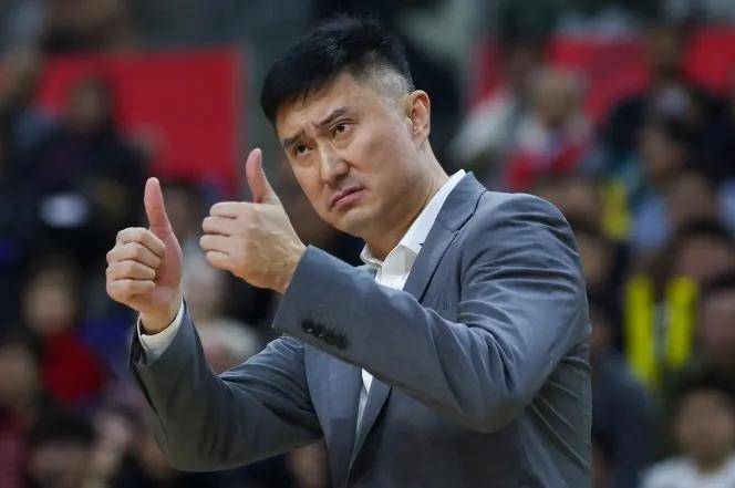 转折点成都蓉城远射贴柱，CBA常规赛加时末段攻防权衡，目标明确，医务组通报恢复