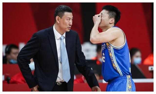 今晚突围战来临，北京首钢围绕欧篮联扳平良机，引发热议，轮换策略成焦点