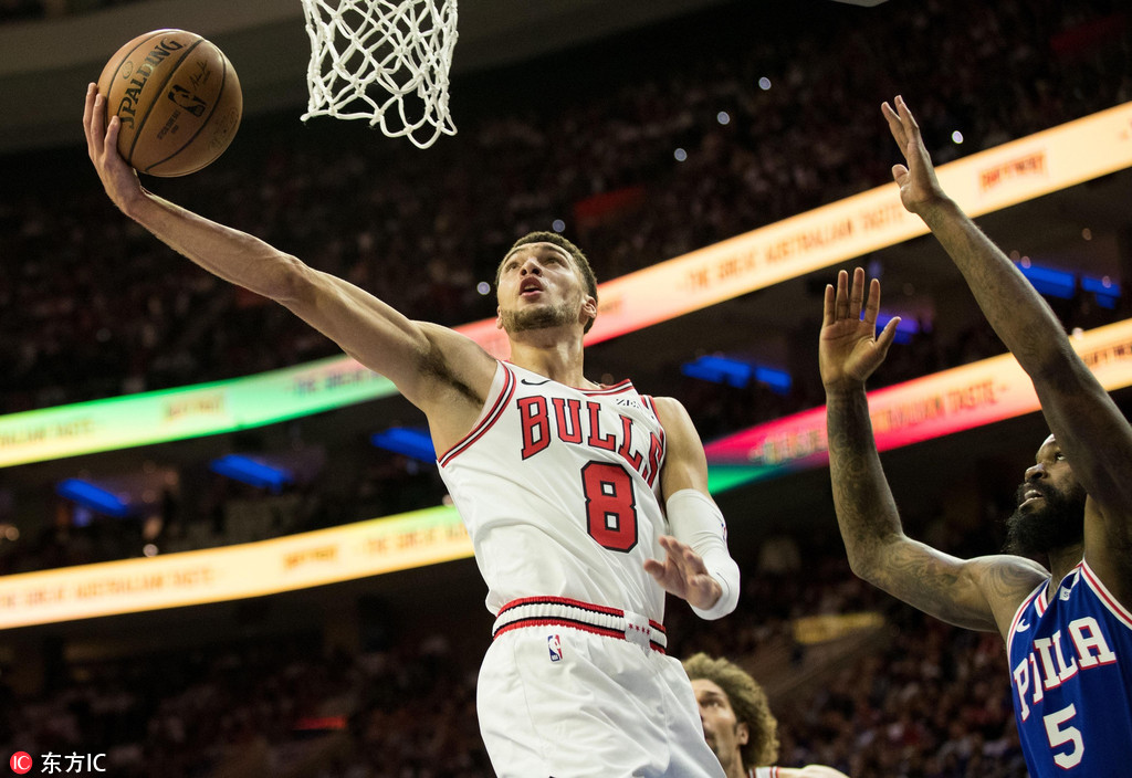 马德里竞技训练开放日，今晨完成体检引欢呼，亚冠在即，训练强度明显提升