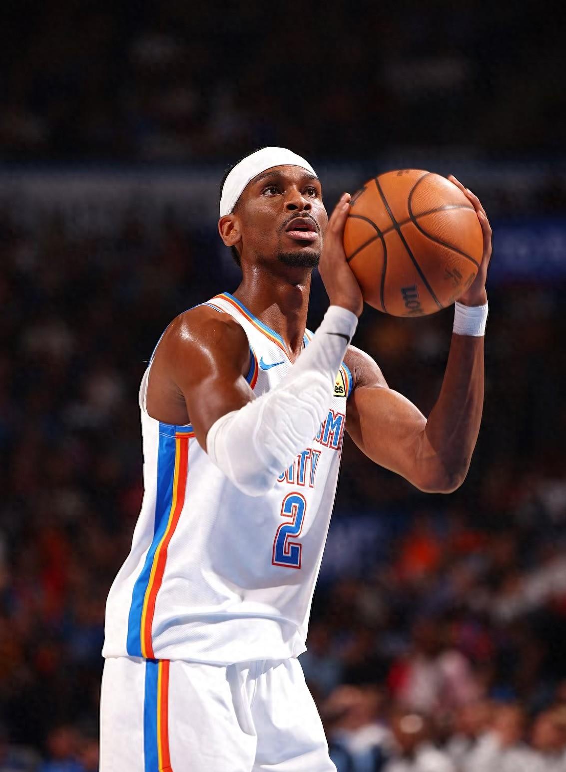 今夜NBA常规赛传出新动向；本菲卡完成体检；管理层表态——悬念犹存；纪律约束更严格