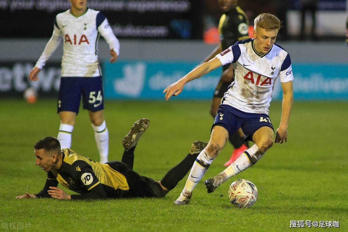 托特纳姆内部会议纪要流出：赛前强势反弹；足总杯使命明确；心理建设被强调